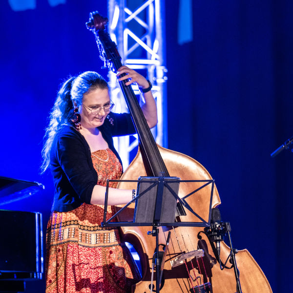Eevalotta Matikainen Bassist
